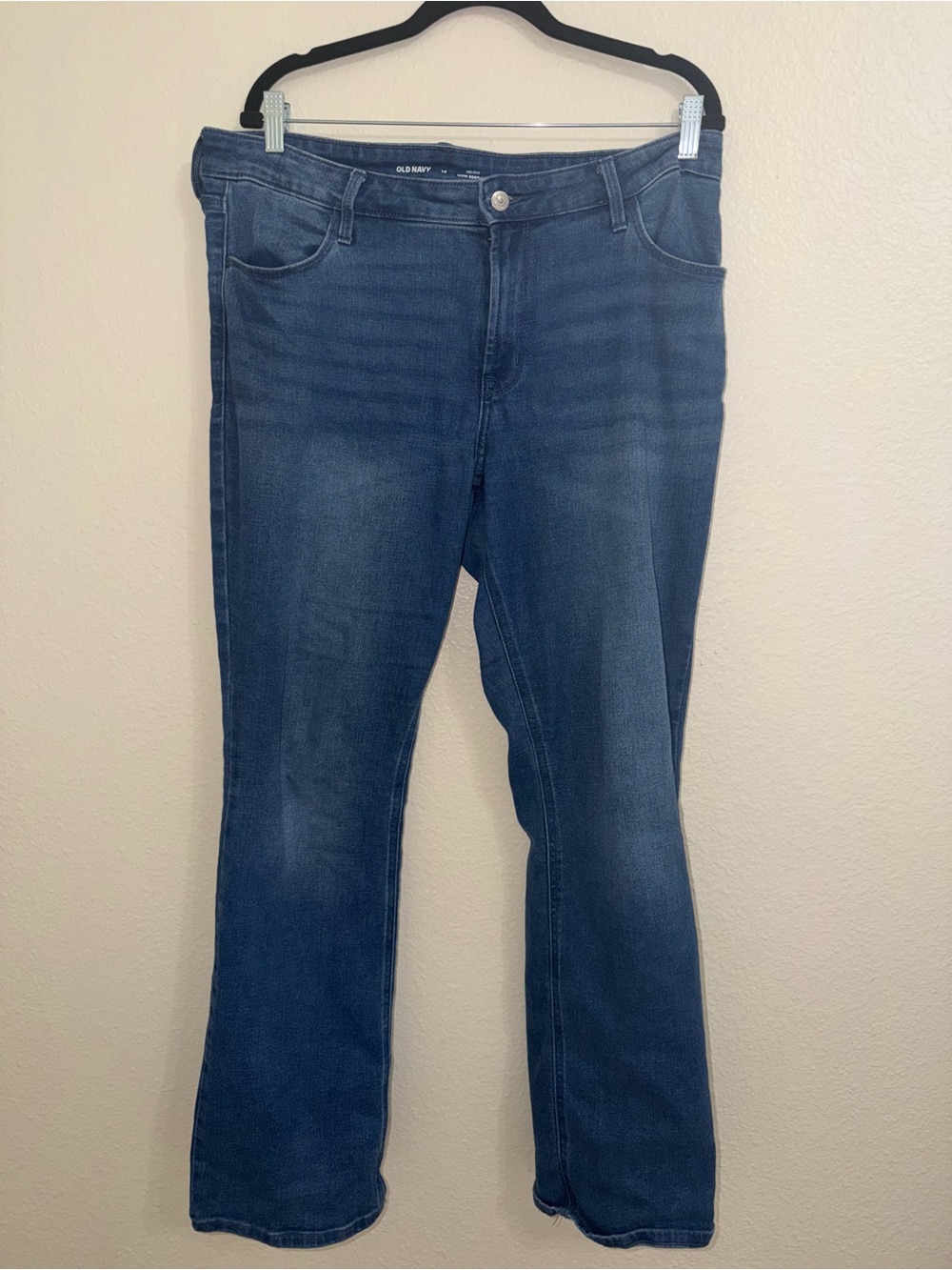 Old Navy Women's Dark Mid-rise WOW boot cut Jeans